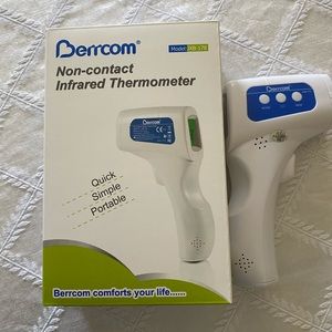 Berrcom Nontouch infared thermometer